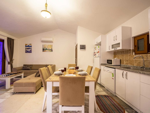  gece  -  Kasım
  | Kalkan İslamlar Balayı Villası: Taş ve Ahşabın Romantik Uyumu